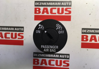 Buton airbag Opel Insignia cod: 13268602