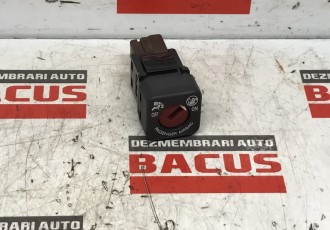 Buton airbag Peugeot 2008 cod: 95835t02