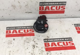 Buton airbag Renault Captur cod: 681995290r