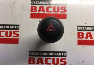 Buton avarii Toyota Rav4 cod: 15b060