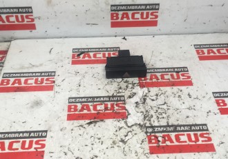 Buton avarii VW Passat B7 cod: 9535091qb