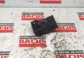 Buton comanda geam Opel Astra J cod: 13301888