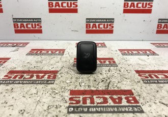 Buton Deschidere Portbagaj Mercedes W204 Cod: A2048707051