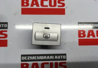 Buton dezaburire luneta Ford Focus 2 cod: 8V4T-18C621-AA