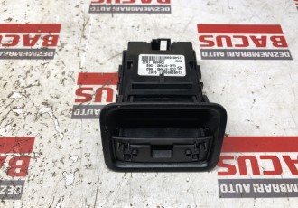 Buton Frana De Mana Mercedes A-Class W176 / B Class W246 An 2013 Cod: A2469050451