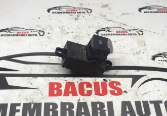 Buton Frana Mana Mazda 3 BERLINA AN 2017 COD- Ajm80s007