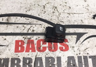 Buton Geam Dreapta BMW Seria 5 G30 / G31 COD- 9327031