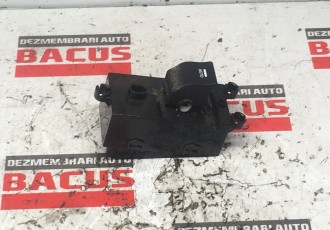 Buton geam dreapta fata Hyundai i40 [Fabr 2012-2019] 93575-3Z200