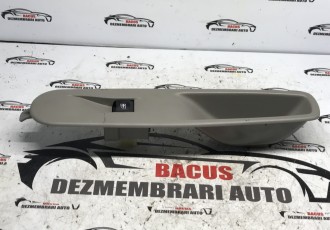 Buton Geam Dreapta Fata Renault Zoe Cod : 829506827R
