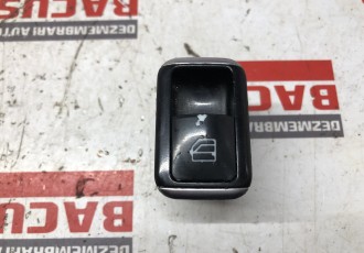 Buton Geam Electric Mercedes A Class W176 / B Class W246 / C Class W204 Cod: A2049058102 	