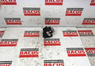 Buton geam kia carens mk3 an-2014 cod- 93575 a4030