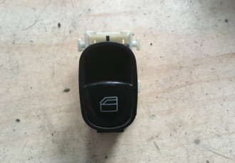 Buton Geam Pasager Fata Dreapta Oe Mercedes-Benz C-Class W203 2000-2007 A2038200210