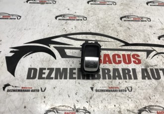 Buton Geam Spate Mercedes C Class W205 COD : A2059051513