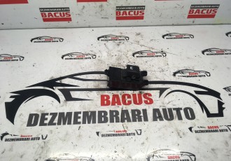Buton geam usa dreapta fata Kia Ceed an fab. 2015 cod 93580-A2000