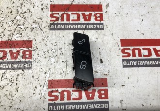 Buton Inchidere Centralizata Incuiat / Descuiat Usi Mercedes-Benz A Class W176 / W246 Cod A2049058402