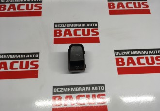 Buton inchidere haion Audi A4 B8 cod: 8k0959831a
