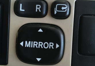 Buton reglaj oglinzi 183575 Toyota Avensis T25
