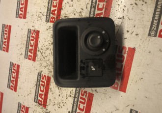Buton reglaj oglinzi Dacia Duster 2020 cod: 681631375r