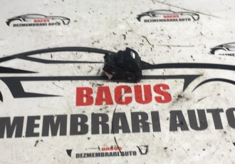  Buton usa dreapta fata Peugeot 208 an fab. 2013 cod 96751115ZD