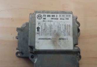 Calculator airbag VW TOURAN 1T0909605D