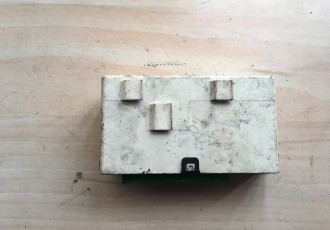 Calculator Confort Volvo MB2323008451, 30889925