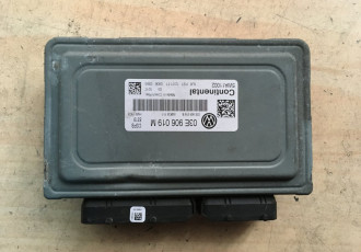 Calculator ecu Volkswagen Polo (2009->) 03E906019M