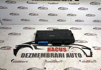 Calculator / modul Confort BMW serie 3 E90 cod 106818 10 / 61.35 9228491-02