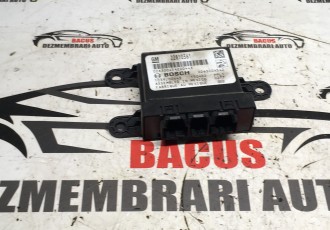 Calculator modul parcare Opel astra J cod: 22810361
