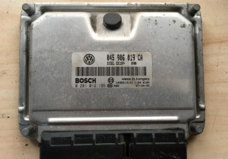 Calculator motor VW POLO 9N COD 045906019CA