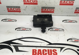 Calculator usa spate Audi A4 B9 8W - Cod: 8W0959595G