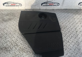 Capac motor BMW F30 1.6 benzina 136 cai cod N13B16A an  2013 cod 7608117