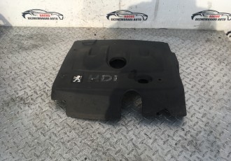 Capac motor Citroen Xsara Picasso : 9634755020