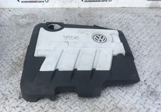 Capac protectie motor, cod 03L103925D, Vw Passat Variant (3C5) 2.0 TDI, CBA 
