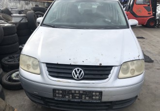 Capota motor fata Vw Touran 2.0 TDI Motor An 2006