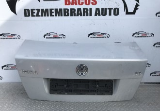 CAPOTA PORTBAGAJ VOLKSWAGEN BORA LIMUZINA 1.6 benzina an- 1998