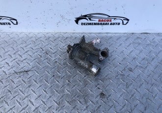 Carcasa termostat Ford Focus 3 cod: bn56 9k478 aa