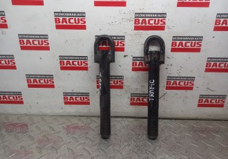 Carlig De Remorcare RENAULT TRAFIC 3 2014 / 100 buc