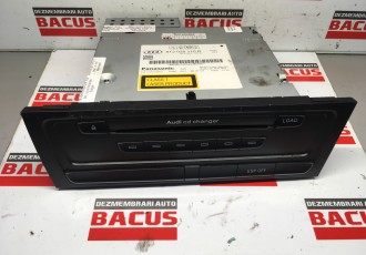 CD Player / Magazie Audi A5 Cod 8T2035110B