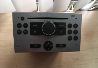 Cd-player Radio 7644221317 CD30 Opel Zafira B