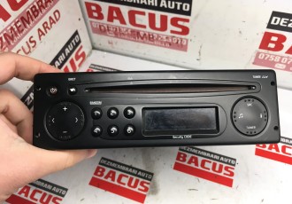 CD Player Renault cod: 8200403537