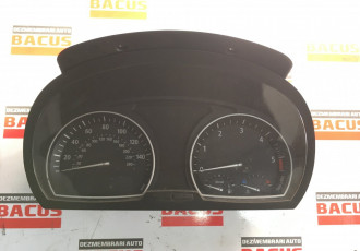 Ceas bord BMW X3 cod: 1024680 26