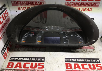 Ceas bord Mercedes W203 cod: a2035400211