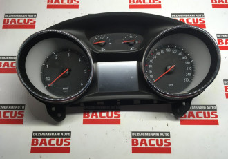 Ceas bord Opel Astra K cod: 39102856