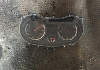 ceas bord pentru opel Corsa D cod:p0013312034