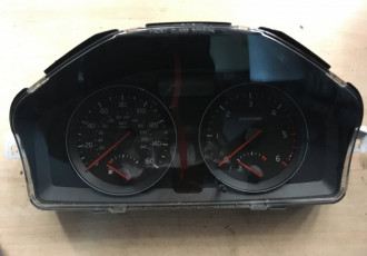 Ceas bord Volvo V50 cod: 31296234