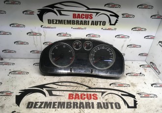 Ceas de bord Volkswagen Passat B5 1996-2005 3B0920826A