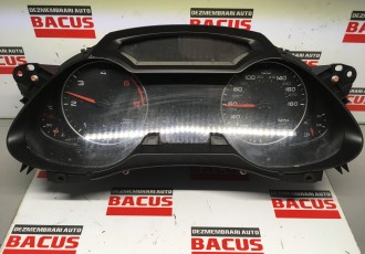 Ceasuri bord anglia Audi a4 b8 2.0 tdi cod: 8k0920980b