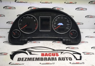 Ceasuri bord Audi A4 B7 [2004 - 2008] Sedan 4-usi 2.0 TDI MT (140 hp)