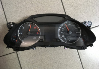 Ceasuri bord Audi A4 B8 Avant cod: 8K0920980B