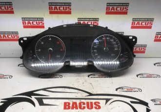 Ceasuri Bord Audi A4 B8 Facelift 2.0 TDI Cod : 8K0920982B